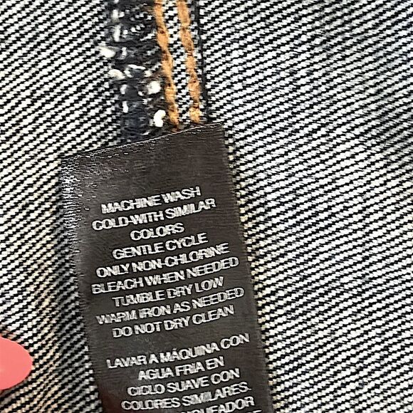 Chico's Girlfriend Crop Jeans Size 1.5 Size 10 So Slimming High Rise Denim - Picture 13 of 13